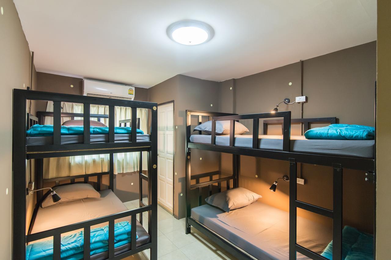Full Stop. Hostel Patong Exterior foto
