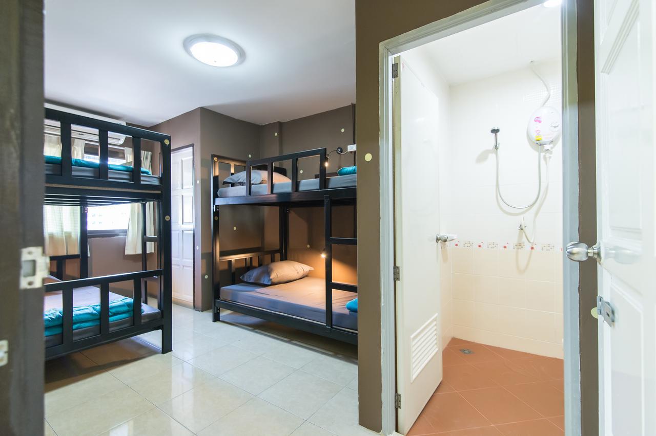 Full Stop. Hostel Patong Exterior foto